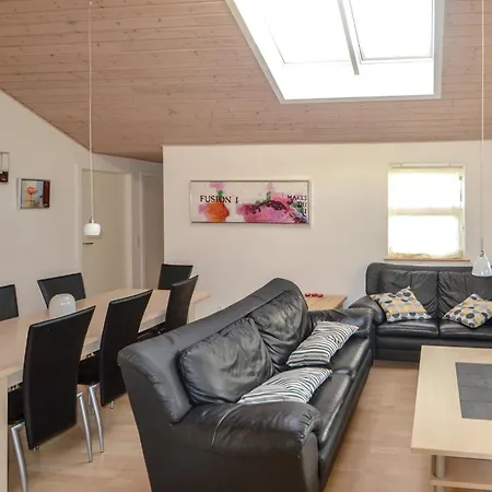Lovely Home In Orsted With Sauna 度假居 *