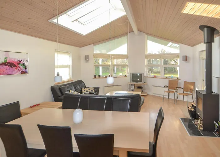 Three-bedroom In Ferienhaus